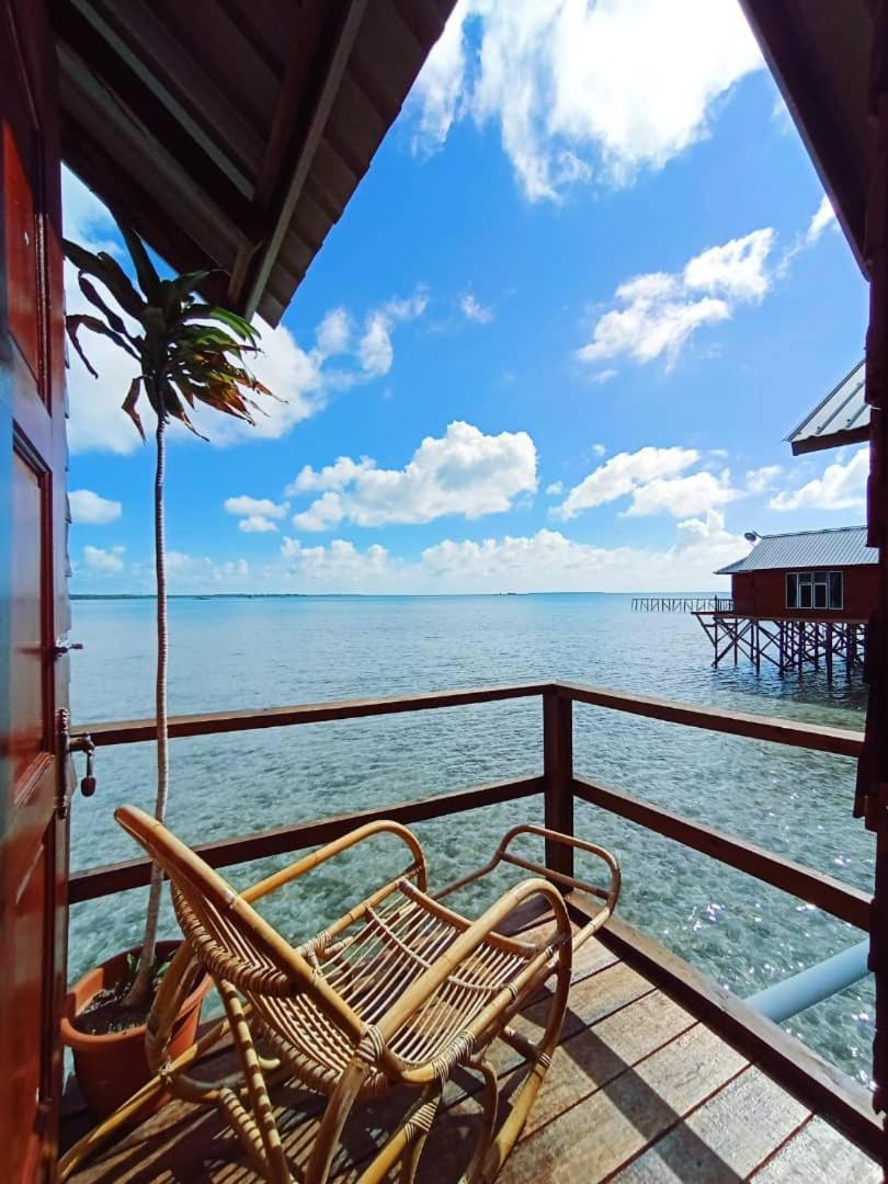 Parapat Water Village Resort เซมปอร์นา ภายนอก รูปภาพ